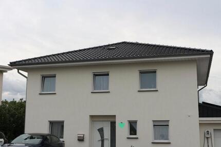 Haus Lohfelden - 5 Zimmer, 180 m&sup2;, 730.000&euro; | Angebot:27299868