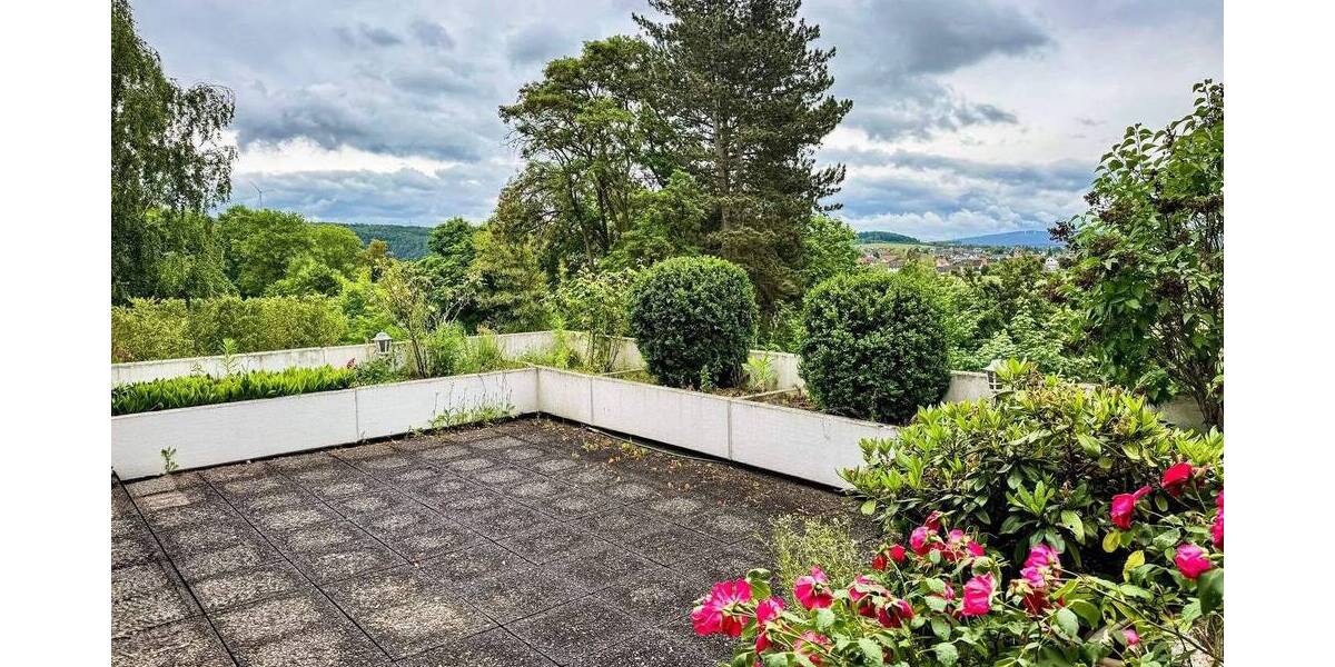 Etagenwohnung Kassel Wolfsanger/Hasenhecke - 3 Zimmer, 148 m&sup2;, 225.000&euro; | Angebot:26908868