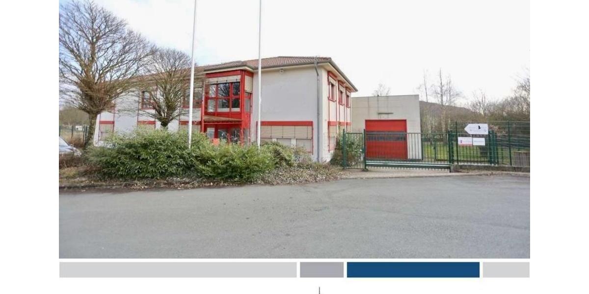 Gepflegtes Bürogebäude in verkehrsgünstiger Lage in Schauenburg zimmer