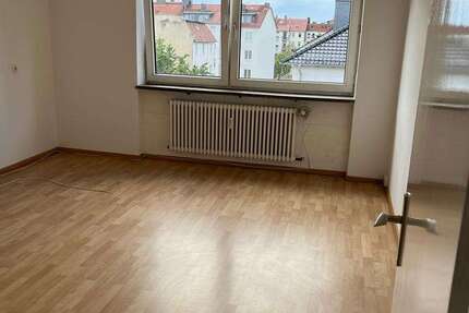 Wohnung Kassel Südstadt - 3 Zimmer, 90 m&sup2;, 695&euro; | Angebot:27106141
