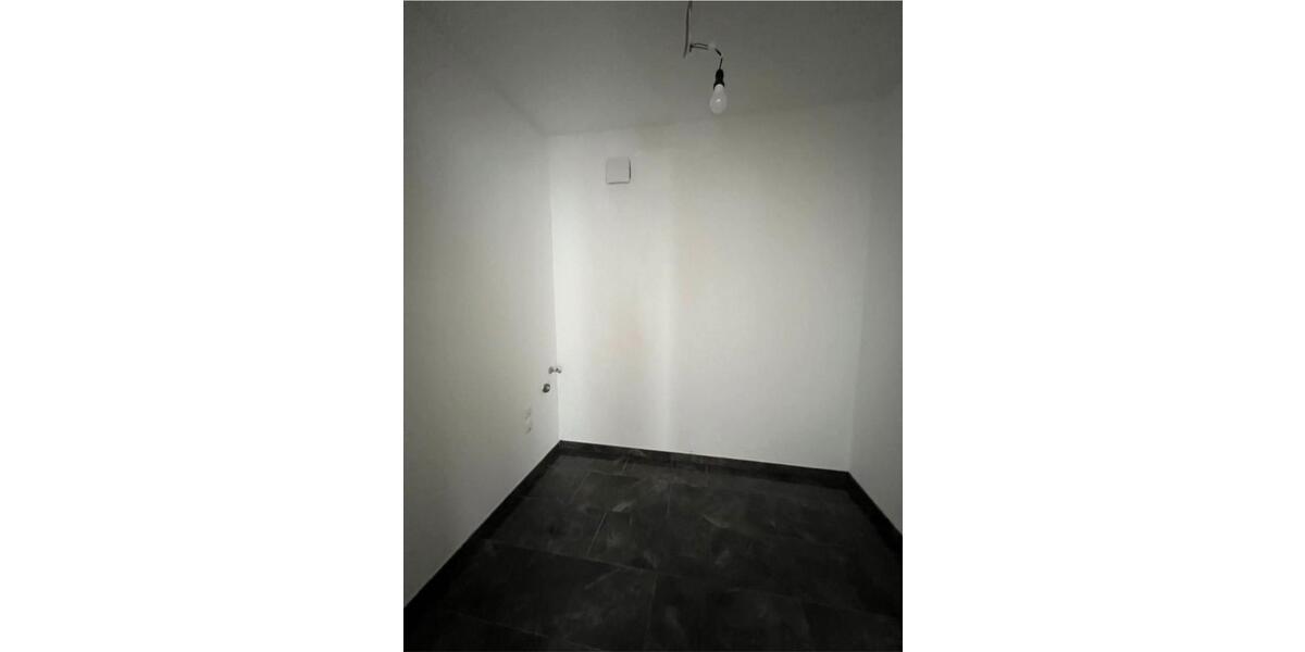 Etagenwohnung Wolfhagen - 3 Zimmer, 96 m&sup2;, 800&euro; | Angebot:26024553