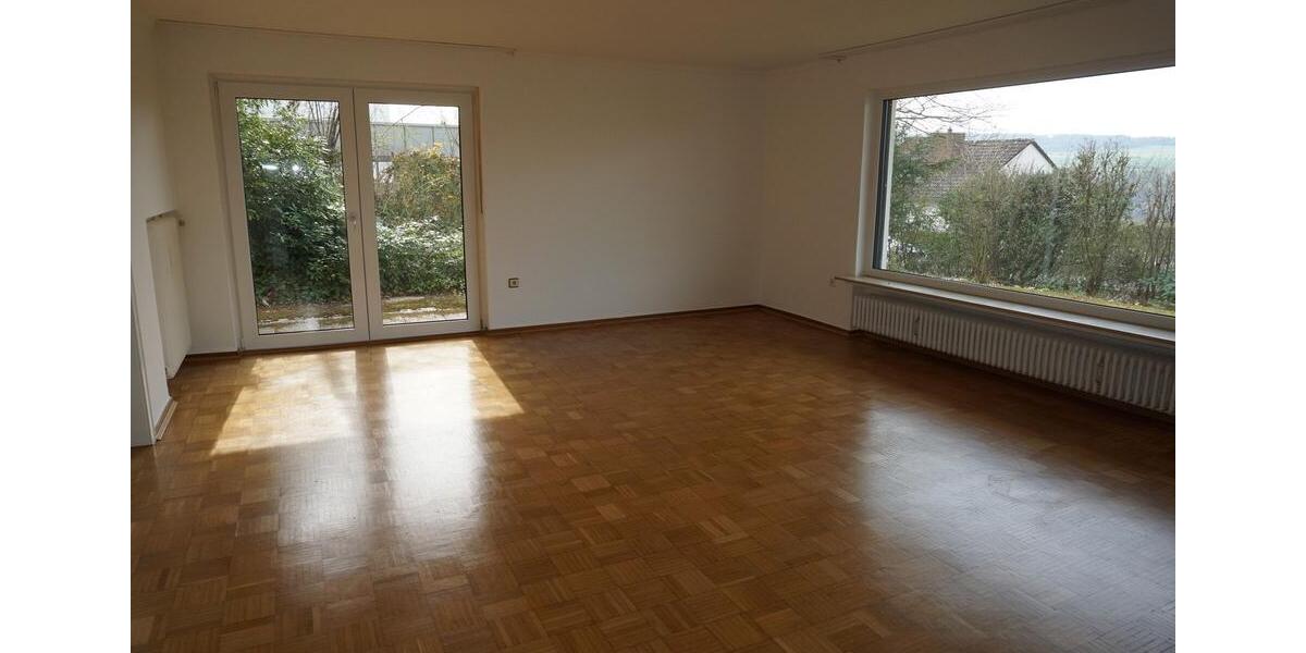 Einfamilienhaus Melsungen - 6 Zimmer, 200 m&sup2;, 1.600&euro; | Angebot:26192357