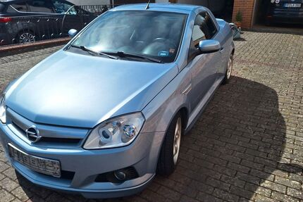 Opel Tigra 122.000 km 3.200 &euro; Baunatal 34225