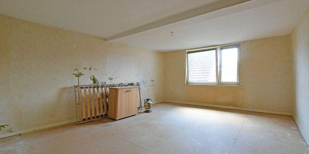 Mehrfamilienhaus, Wohnhaus Schauenburg / Elgershausen Elgershausen - 7 Zimmer, 200 m&sup2;, 225.000&euro; | Angebot:25384939