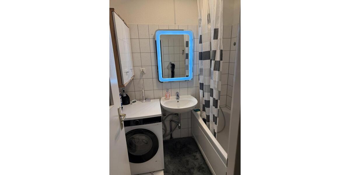 Etagenwohnung Baunatal - 3 Zimmer, 75 m&sup2;, 1.016&euro; | Angebot:26341019