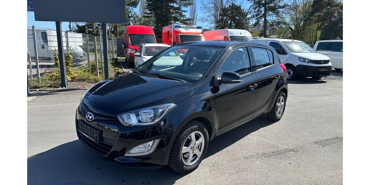 Hyundai i20 77.222 km 2.999 &euro; Kassel 34123
