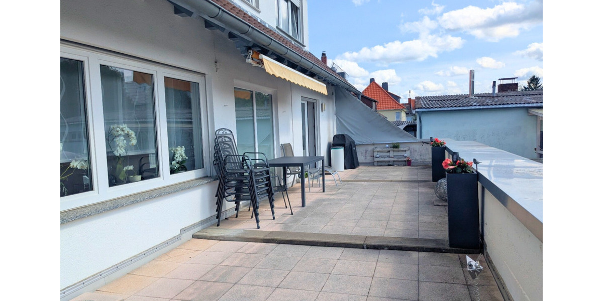 Etagenwohnung Hessisch Lichtenau - 4 Zimmer, 139 m&sup2;, 975&euro; | Angebot:25022443