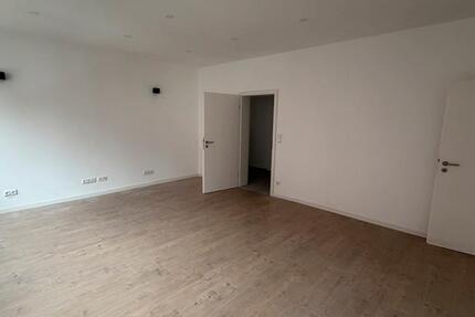 Wohnung Kassel Philippinenhof-Warteberg - 4 Zimmer, 95 m&sup2;, 1.300&euro; | Angebot:25239298