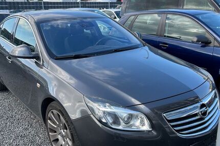 Opel Insignia 260.000 km 4.500 € Hann. Münden 34346