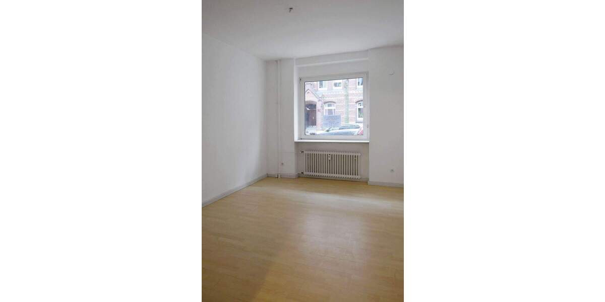 Etagenwohnung Kassel West - 4 Zimmer, 80 m&sup2;, 198.000&euro; | Angebot:26188828