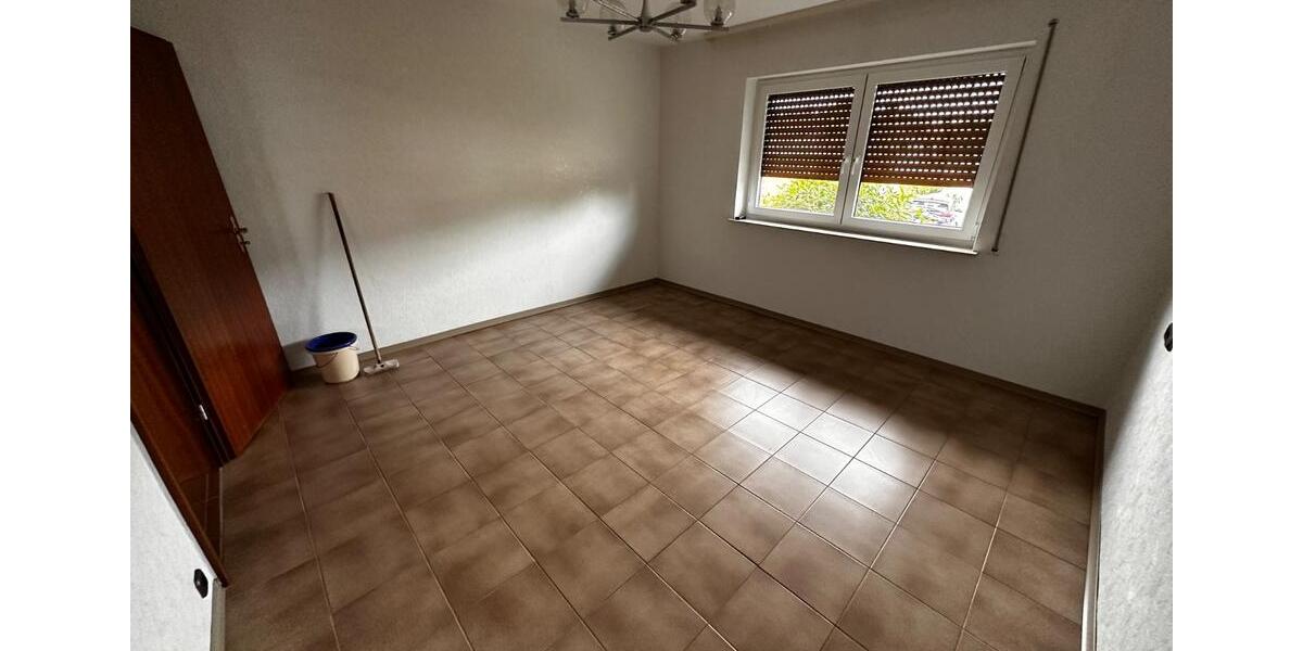 Einfamilienhaus Ahnatal - 5 Zimmer, 175 m&sup2;, 378.000&euro; | Angebot:25941114