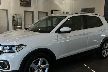 VW T-Cross 37.077 km 17.285 &euro; Volkmarsen 34471
