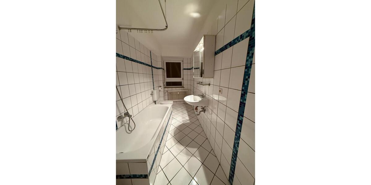 Erdgeschoßwohnung Kassel Bettenhausen - 4 Zimmer, 81 m&sup2;, 750&euro; | Angebot:25152822