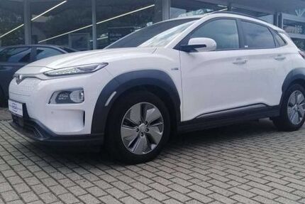 Hyundai KONA 28.000 km 32.950 € Kassel 34123