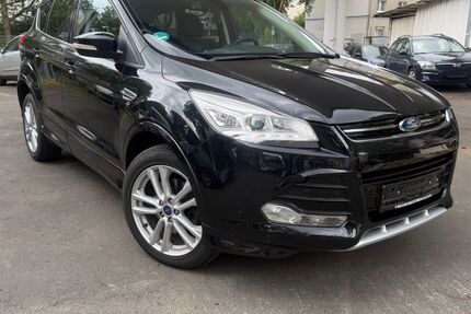 Ford Kuga 158.594 km 9.450 &euro; Kassel 34125