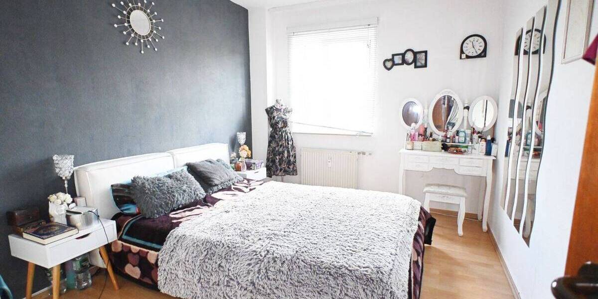 Etagenwohnung Kassel Harleshausen - 4 Zimmer, 97 m&sup2;, 265.000&euro; | Angebot:26804672