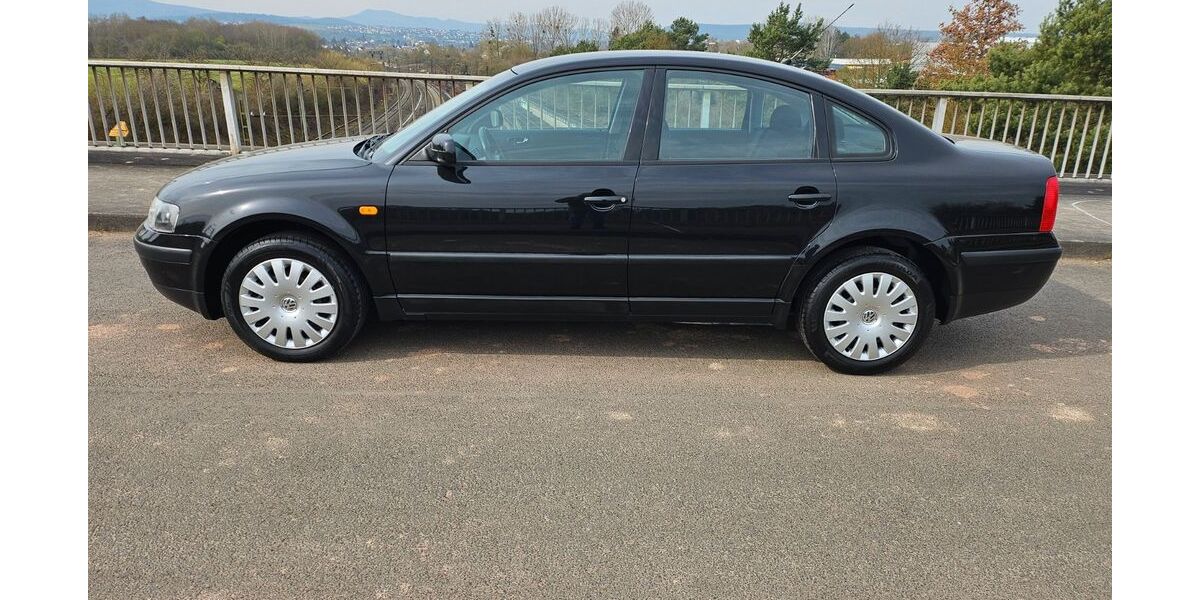 VW Passat 139.500 km 2.999 &euro; Vellmar 34246