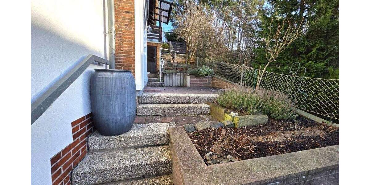 Ein Juwel in Kassel-Nord - 1-2 Familienhaus in Hinterbebauung 7 zimmer