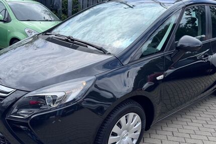 Opel Zafira 154.000 km 5.999 &euro; Kassel 34123