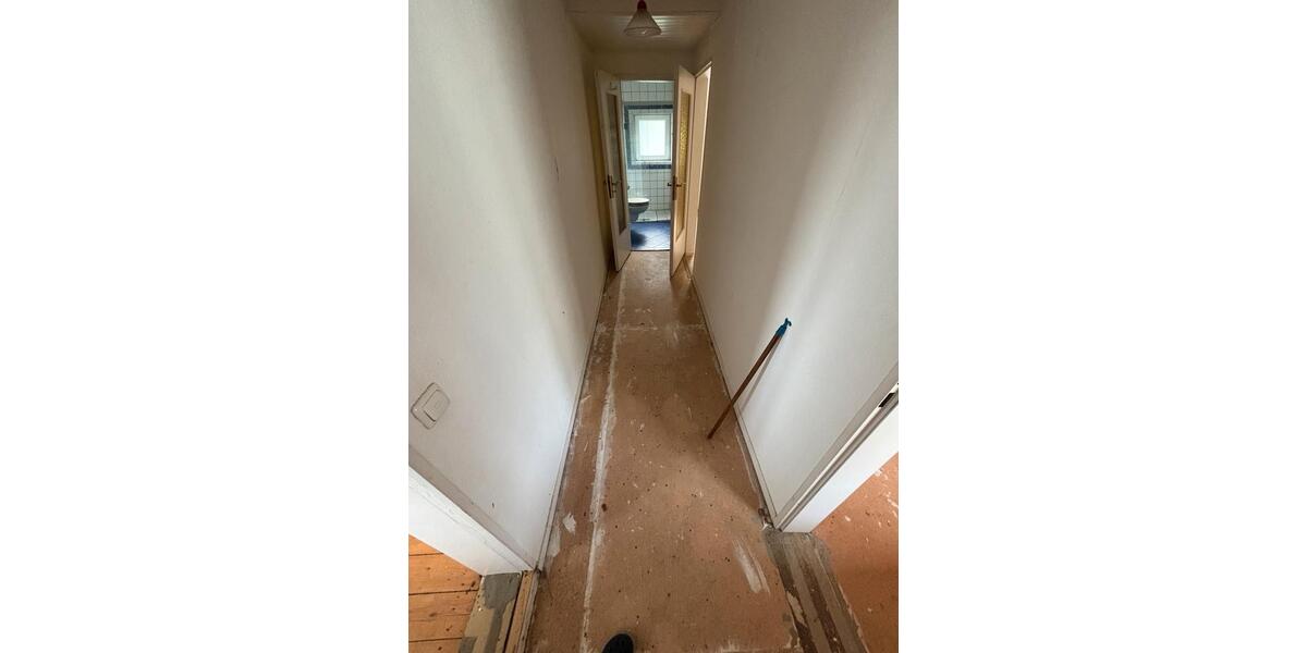 Einfamilienhaus Witzenhausen Blickershausen - 8 Zimmer, 180 m&sup2;, 150.000&euro; | Angebot:27236620