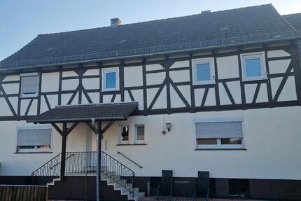 Haus Wabern - 6 Zimmer, 186 m&sup2;, 285.000&euro; | Angebot:27098030