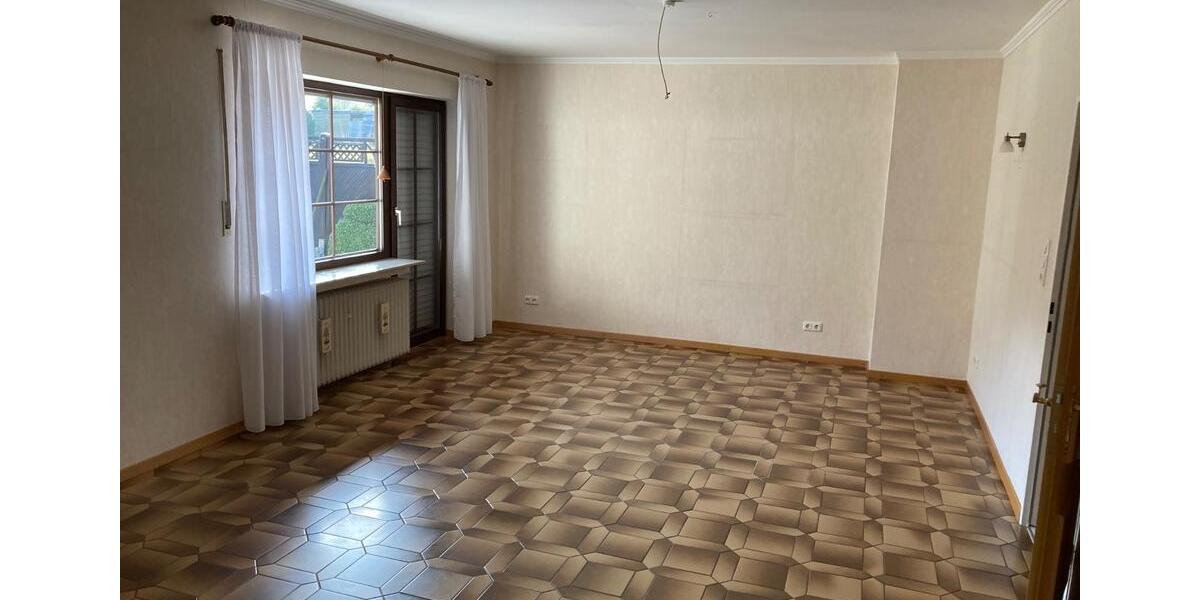 Einfamilienhaus Kaufungen - 7 Zimmer, 188 m&sup2;, 300.000&euro; | Angebot:26869688