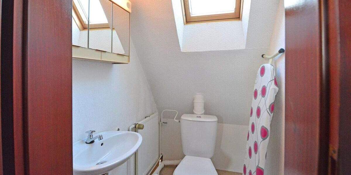 Doppelhaushälfte Kassel Bettenhausen - 4 Zimmer, 107 m&sup2;, 240.000&euro; | Angebot:24720722