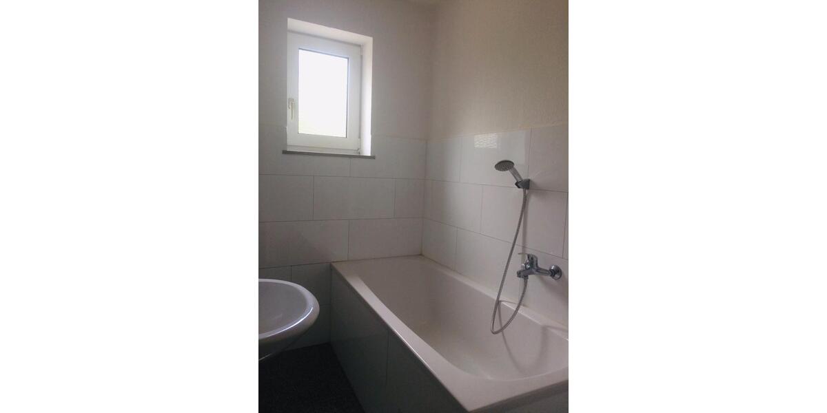 Etagenwohnung Witzenhausen - 3 Zimmer, 69 m&sup2;, 475&euro; | Angebot:26143630