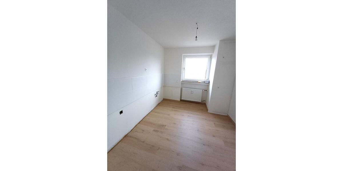Etagenwohnung Kassel Niederzwehren - 2 Zimmer, 60 m&sup2;, 620&euro; | Angebot:25273316