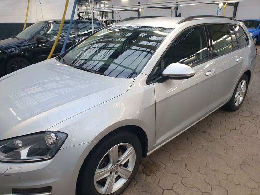 VW Golf 218.000 km 7.500 € Kassel 34123