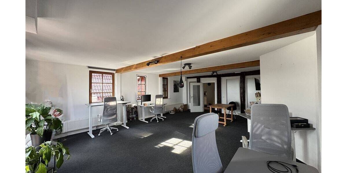 Gewerbeobjekt Fritzlar - 7 Zimmer, 150 m&sup2;, 1.400&euro; | Angebot:24112763