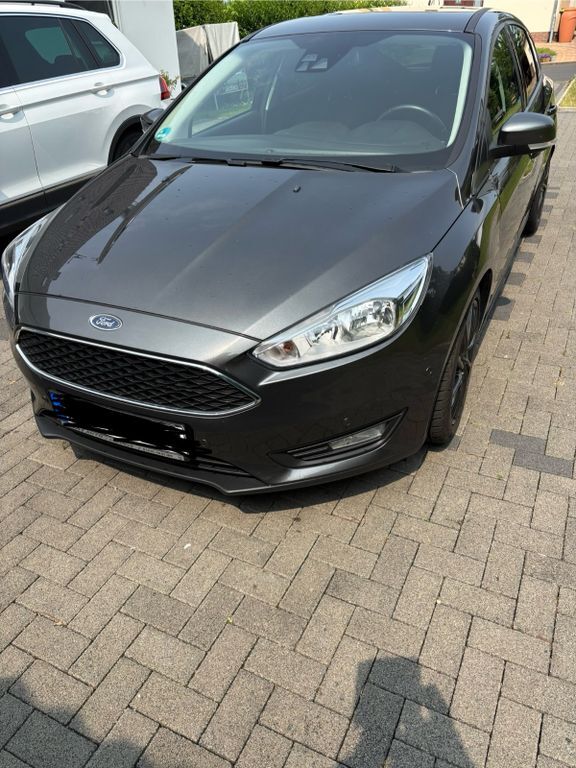 Ford Focus 100.000 km 8.900 € Baunatal 34225