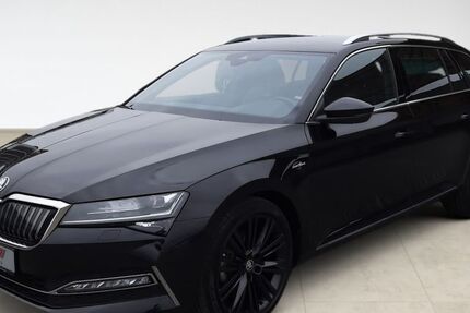 Skoda Superb 23.300 km 29.900 € Warburg 34414