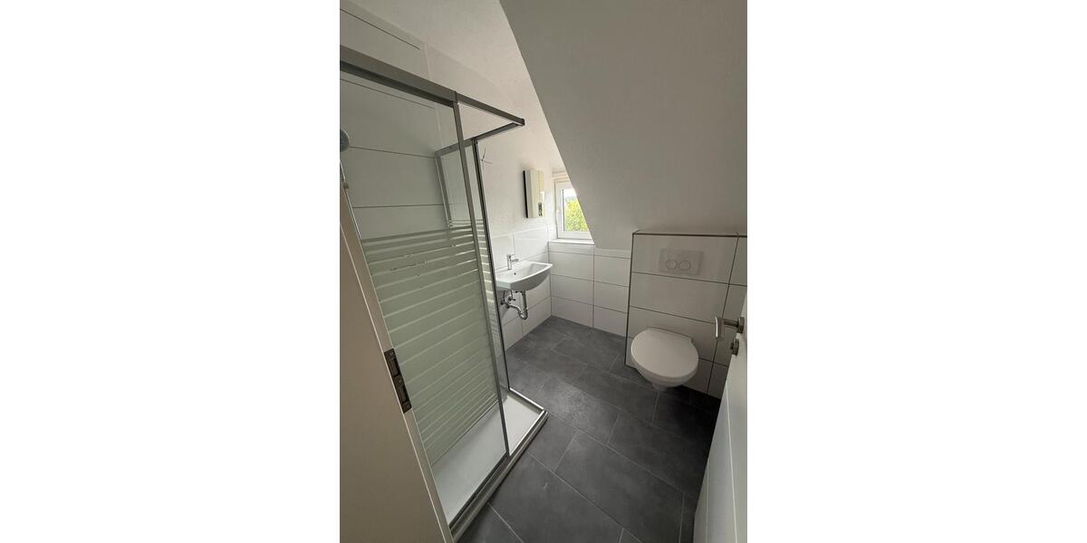 Dachgeschoßwohnung Baunatal - 2 Zimmer, 65 m&sup2;, 690&euro; | Angebot:26632470