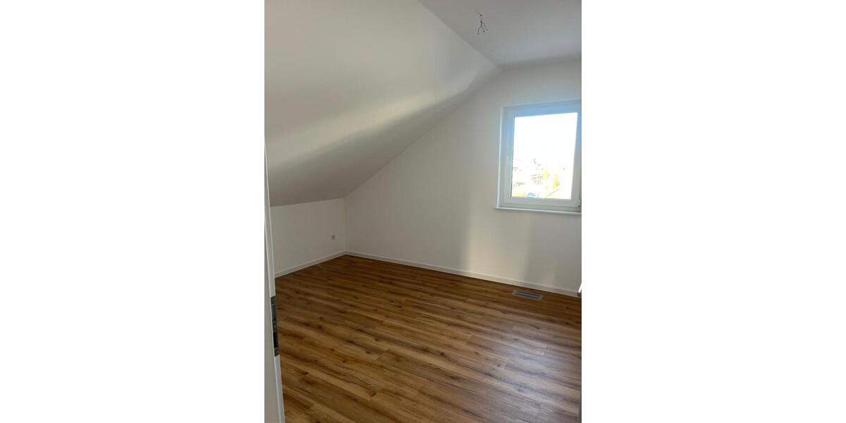 Penthouse-Wohnung mit großer Dachterrasse in Espenau-Hohenkirchen 3 zimmer