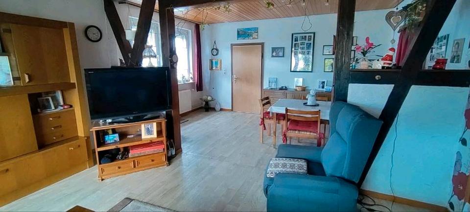 Einfamilienhaus Ahnatal - 8 Zimmer, 175 m&sup2;, 260.000&euro; | Angebot:26879315