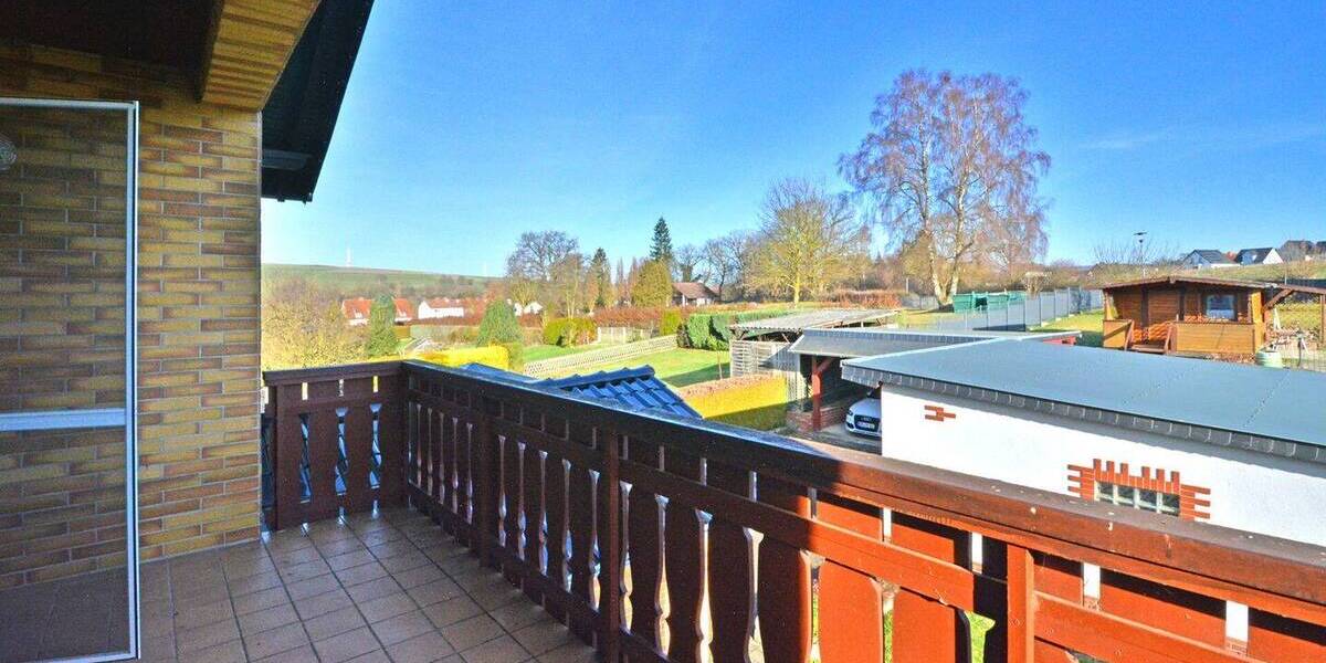Mehrfamilienhaus, Wohnhaus Hofgeismar / Hombressen Hombressen - 9 Zimmer, 245 m&sup2;, 300.000&euro; | Angebot:26851776
