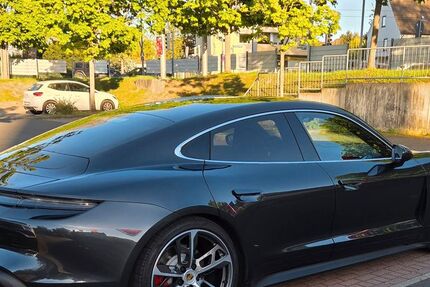 Porsche Taycan 39.000 km 57.990 &euro; Kassel 34117