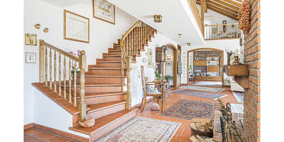 Einfamilienhaus Kassel / Niederzwehren Süsterfeld/Helleböhn - 7 Zimmer, 268 m&sup2;, 769.000&euro; | Angebot:26308833