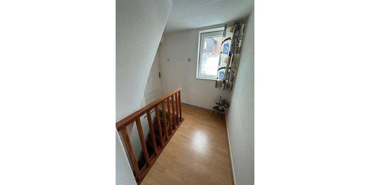 Mehrfamilienhaus, Wohnhaus Gudensberg Obervorschütz - 9 Zimmer, 239 m&sup2;, 125.000&euro; | Angebot:26154872