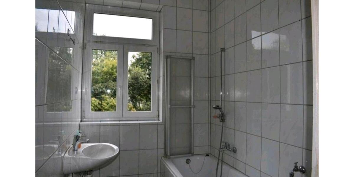 Etagenwohnung Kassel Bettenhausen - 3 Zimmer, 83 m&sup2;, 90.000&euro; | Angebot:27260246