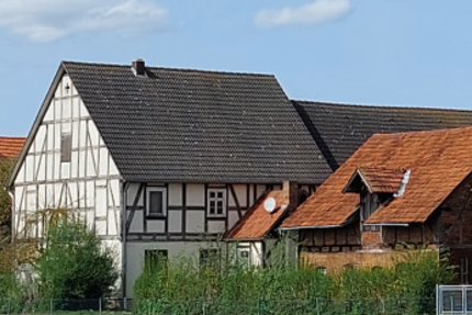 Haus Calden - 5 Zimmer, 130 m&sup2;, 99.000&euro; | Angebot:25845738