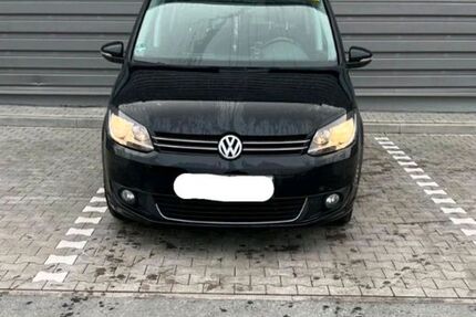 VW Touran 237.000 km 7.700 &euro; Immenhausen 34376