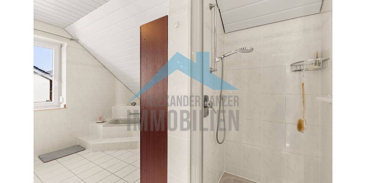 Einfamilienhaus Kassel / Jungfernkopf Jungfernkopf - 4 Zimmer, 148 m&sup2;, 469.900&euro; | Angebot:26835455