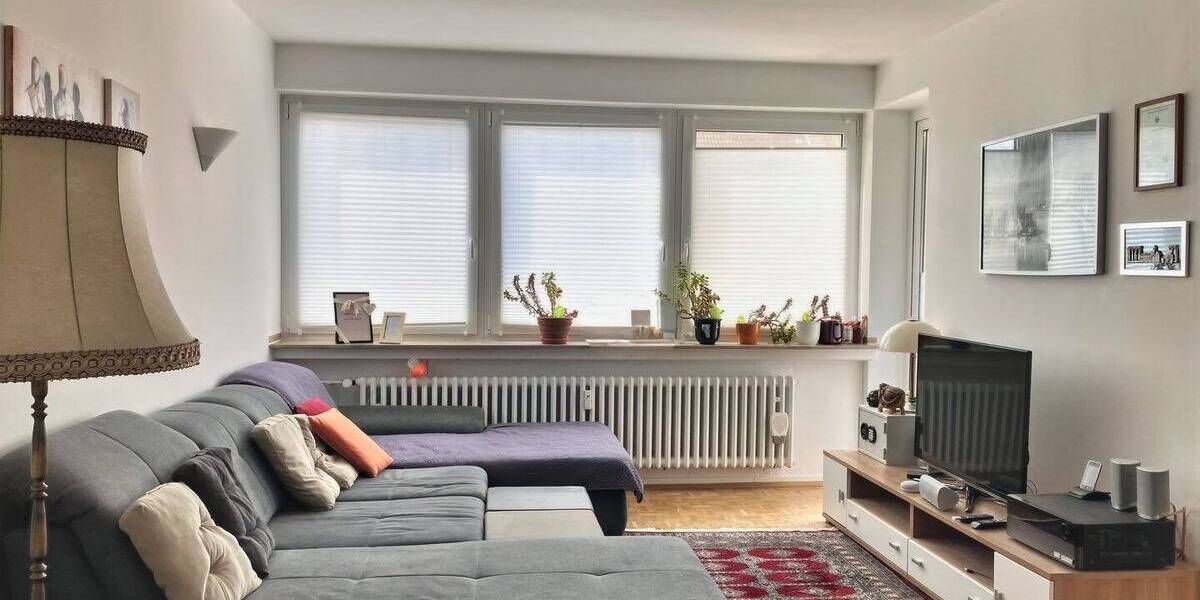 Etagenwohnung Kassel Süd - 3 Zimmer, 80 m&sup2;, 1.250&euro; | Angebot:26203971