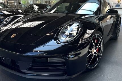 Porsche 992 10.900 km 165.992 &euro; Kassel 34123
