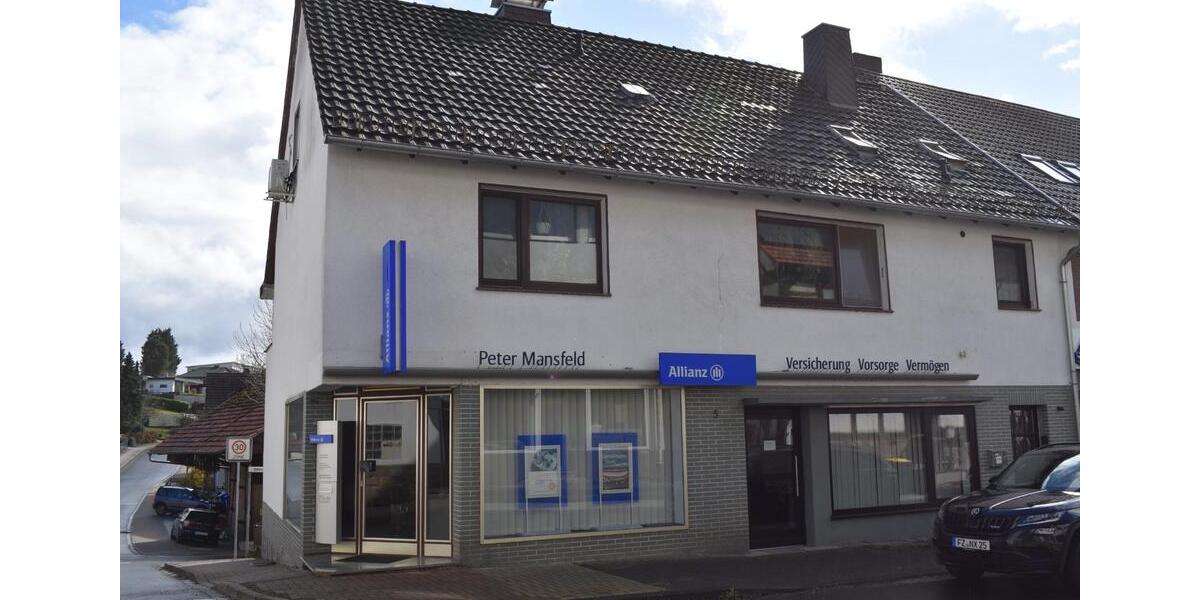 Mehrfamilienhaus, Wohnhaus Niedenstein - 8 Zimmer, 240 m&sup2;, 259.500&euro; | Angebot:26021587