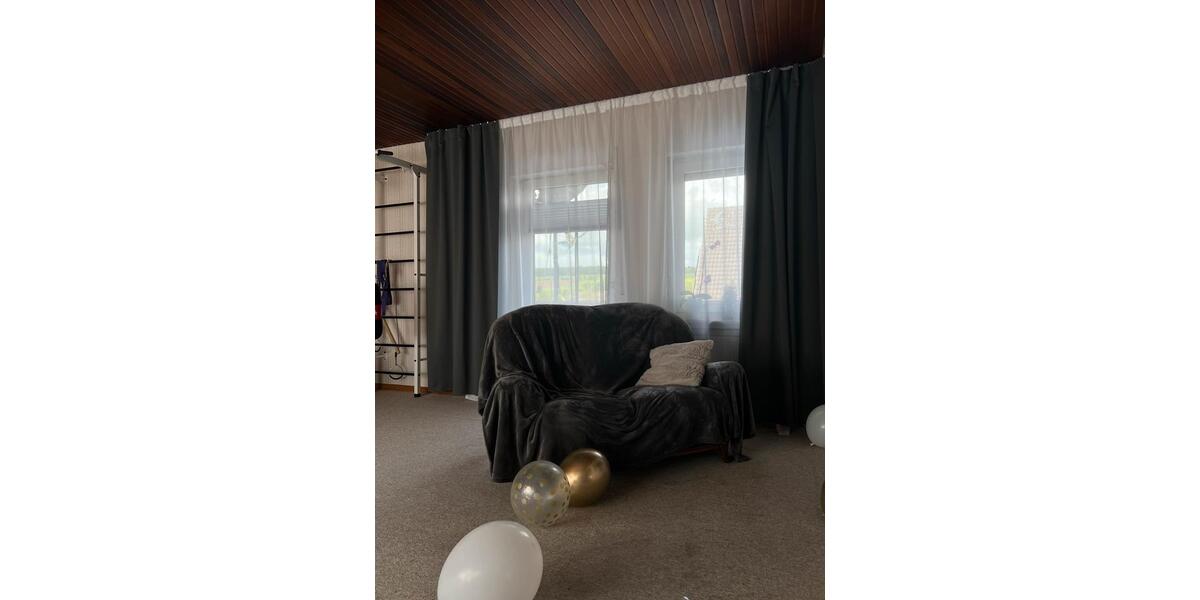 Mehrfamilienhaus, Wohnhaus Hofgeismar - 9 Zimmer, 305 m&sup2;, 360.000&euro; | Angebot:26580508