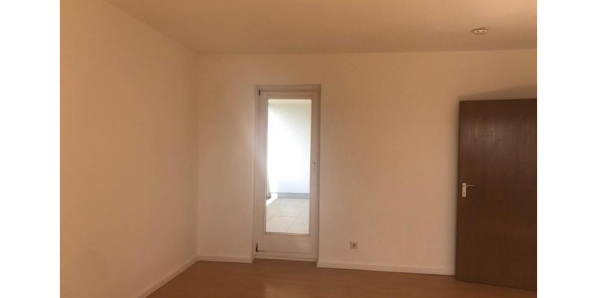 große 5 ZKB Wohnung mit Balkon & Aufzug in Kassel am Klinikum ( KS-MBS50a-3-4 ) 5 zimmer