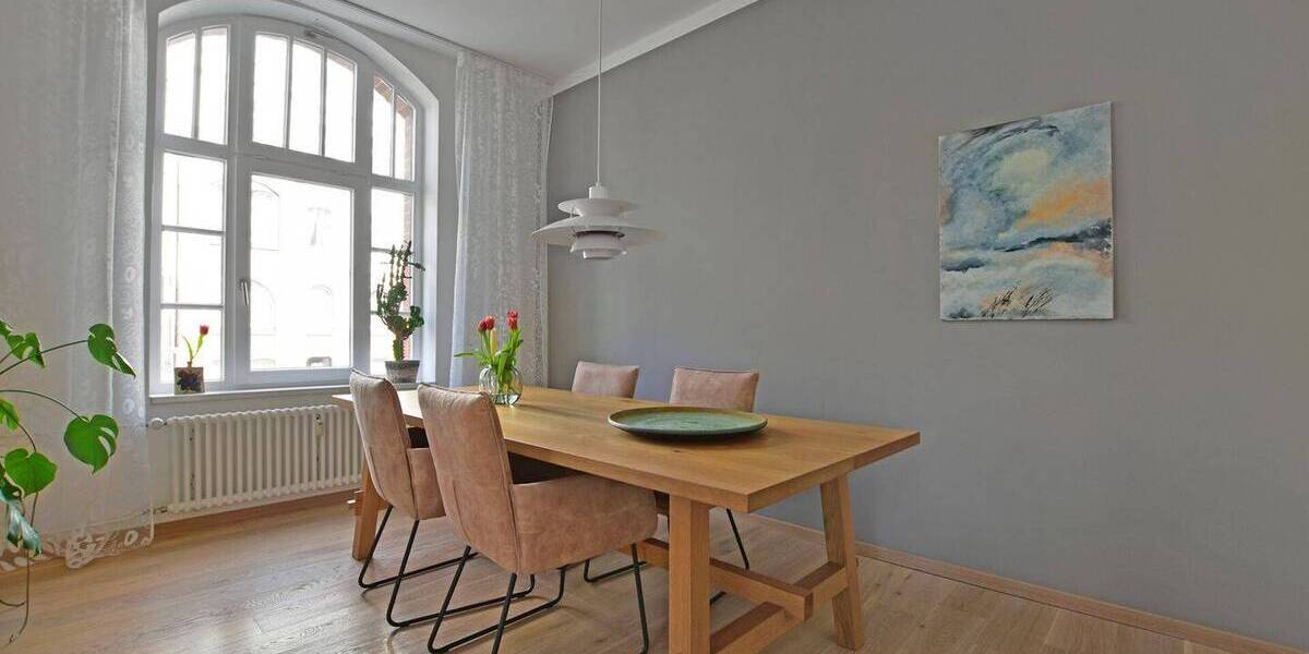 Etagenwohnung Kassel West - 3 Zimmer, 110 m&sup2;, 350.000&euro; | Angebot:26036635
